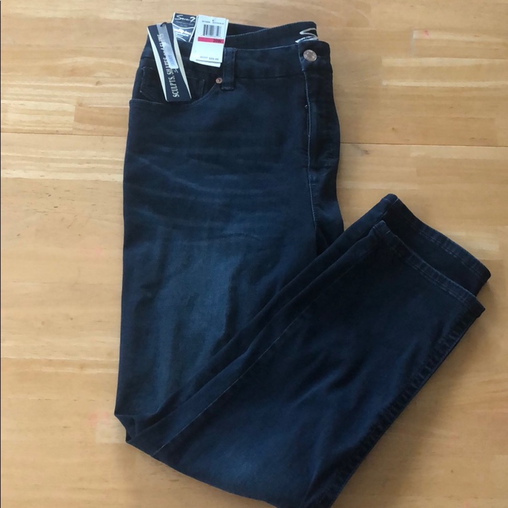 Seven7 tummy-less slimmer blue jeans size 20
